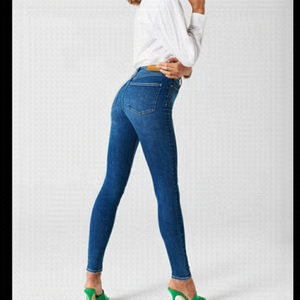 Denim forum Lola high rise